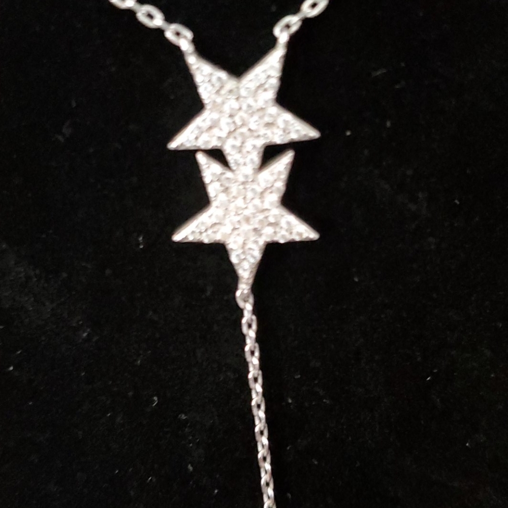 NECKLACE - Picture 2 of 3